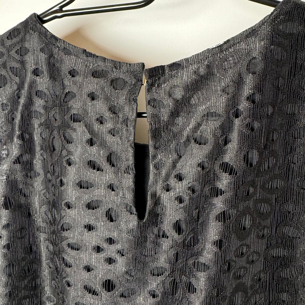 Banana Republic Sleeveless Top Black Eyelet Blouse Layered Size S - Picture 5 of 7